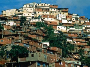 krzysztof-dydynski-shanty-houses-on-the-outskirts-of-town-caracas-venezuela